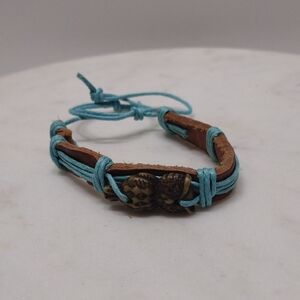 Walnut Owl Brown Leather Adjustable Turquoise String Bracelet BA-19